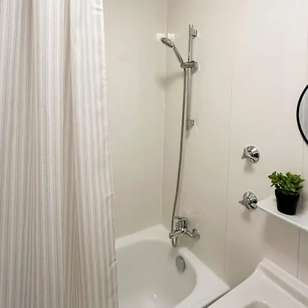 Bright Modern In * Mülheim an der Ruhr