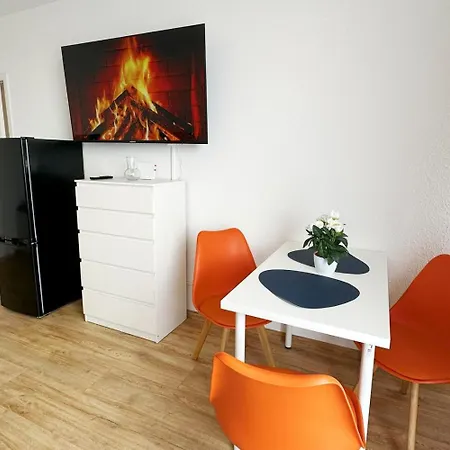 Bright Modern In * Muelheim an der Ruhr
