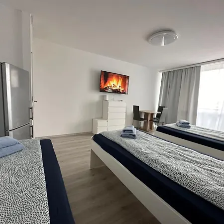 Bright Modern In Διαμέρισμα