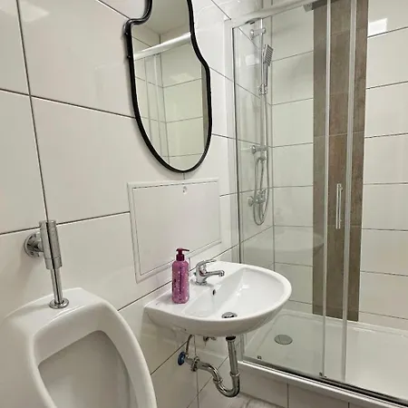 Bright Modern In * Mülheim an der Ruhr